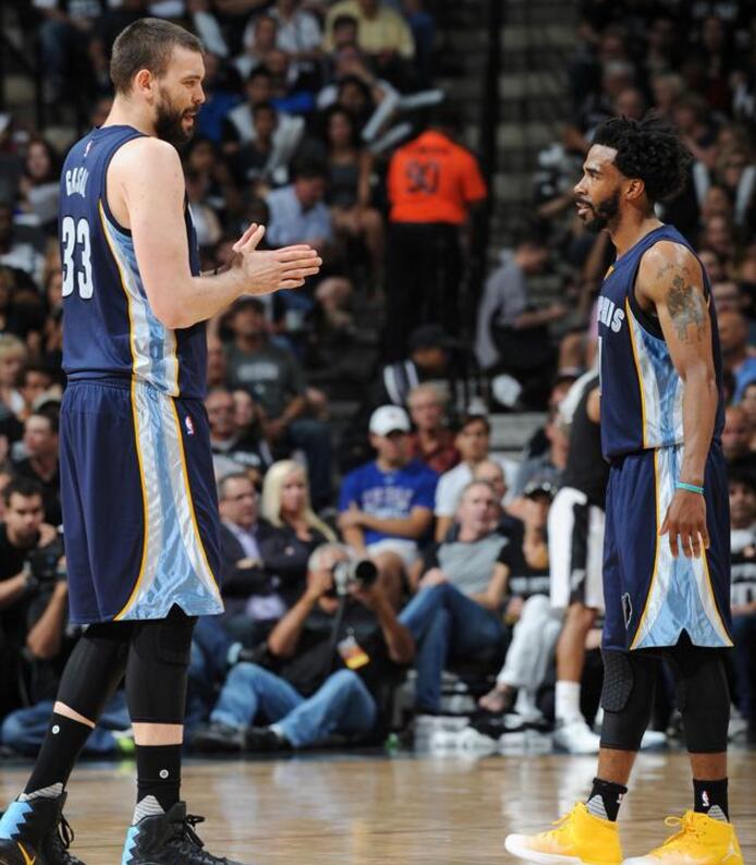 战术上的重 战术上的重