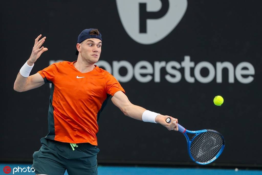 动证明自己 动证明自己