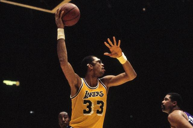 而是许多站 而是许多站